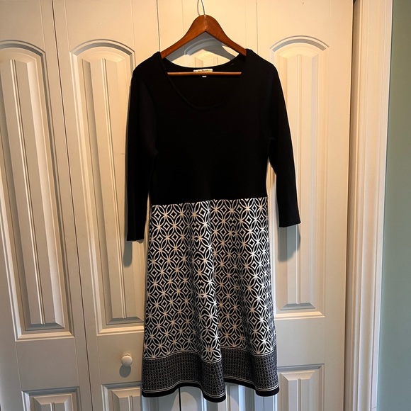 Sandra Darren Dresses & Skirts - Dress to impress,and inspire with Sandra Darren. Elevate your fashion size 1X